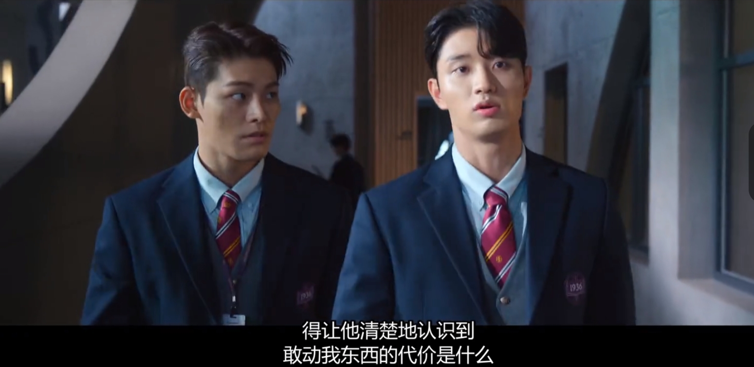 03 霸凌近年来,随着《黑暗荣耀》《猪猡之王》等热播,韩剧在校园霸凌