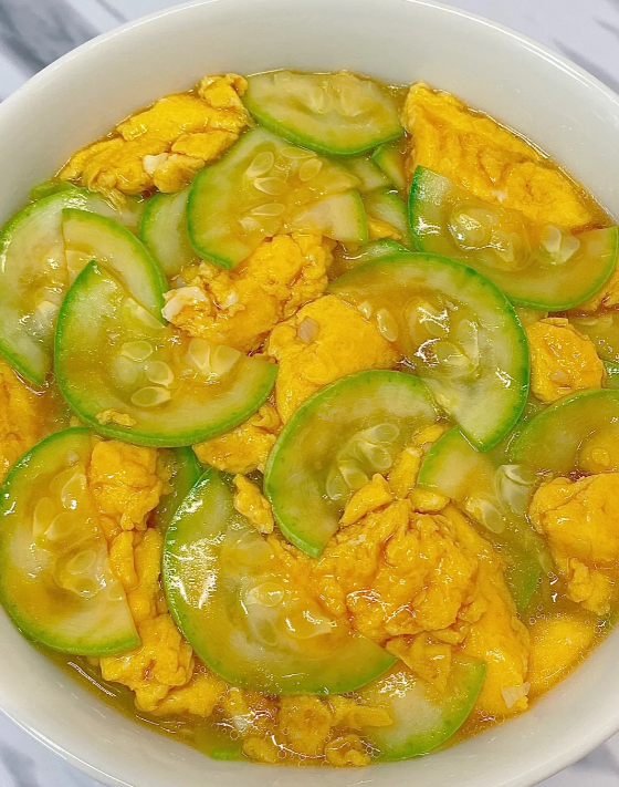 六,【西葫芦炒鸡蛋】