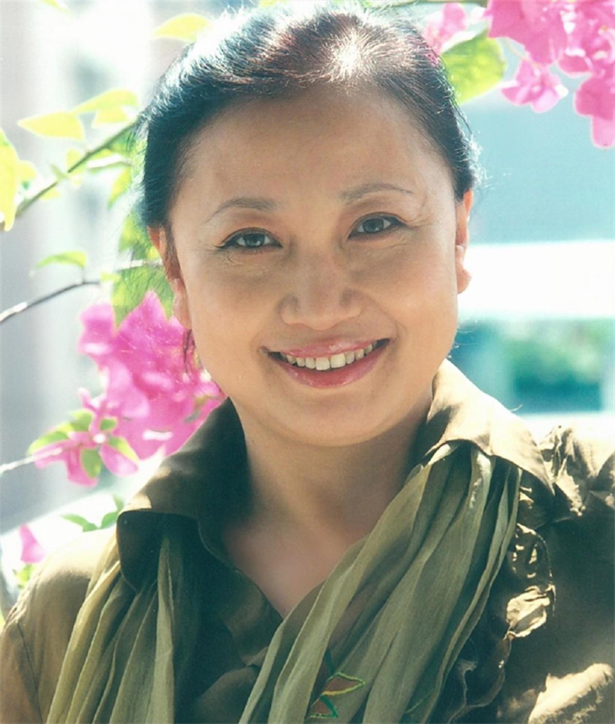 回顾徐松子:与导演丈夫分居15年有泪有痛,67岁无儿无女成遗憾