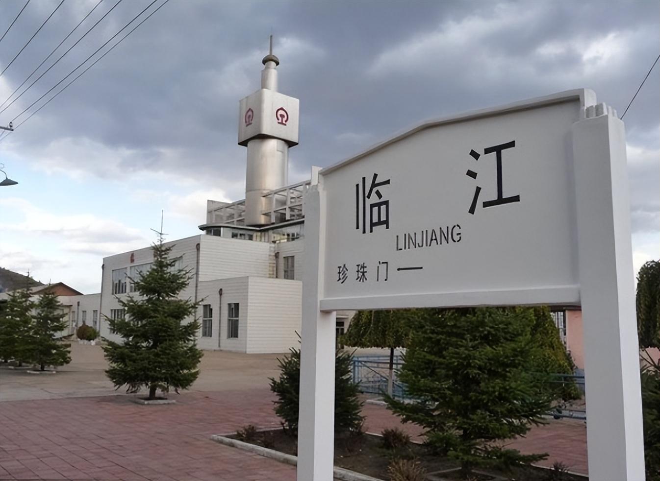 回顾60多年前战友40元钱救命,今80岁富豪不远万里寻找,执意报恩