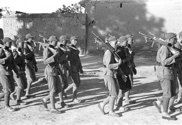 回顾石牌保卫战:二战史上惨烈的白刃战,中国的斯大林格勒保卫战