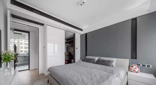 147㎡简约现代风,永不过时的经典黑白灰,轻奢又高级