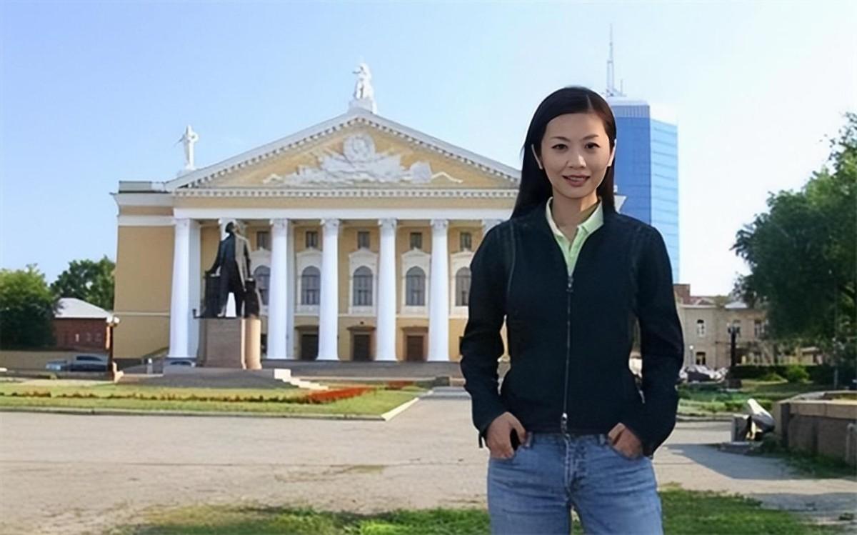 回顾凤凰卫视嫁的最好的主持曾子墨:瑞幸老板娘,曾言当二奶没错