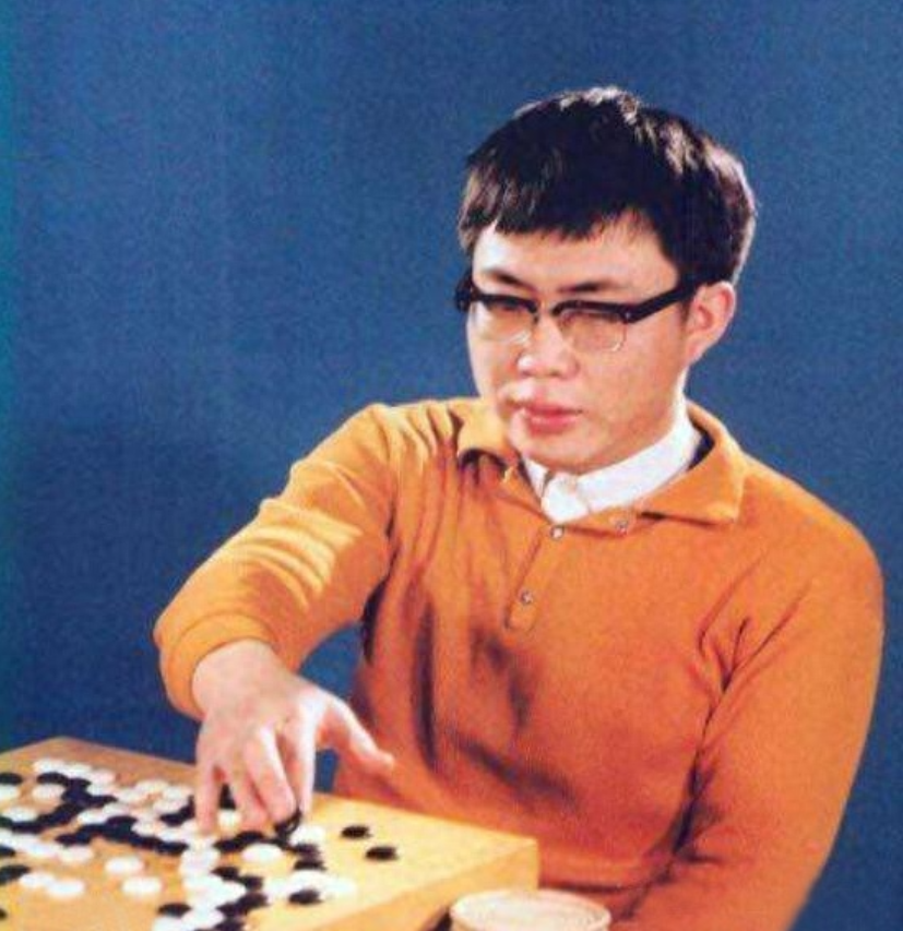 孔祥明对聂卫平的爱体现在一汤一饭一酒一菜里,也体现在无微不至的