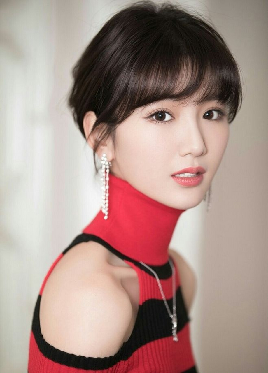 妙女彤娱乐圈清淤女神毛晓彤写真