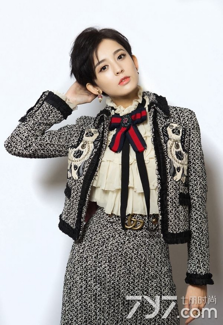 古力娜扎短发撩妹指数爆棚