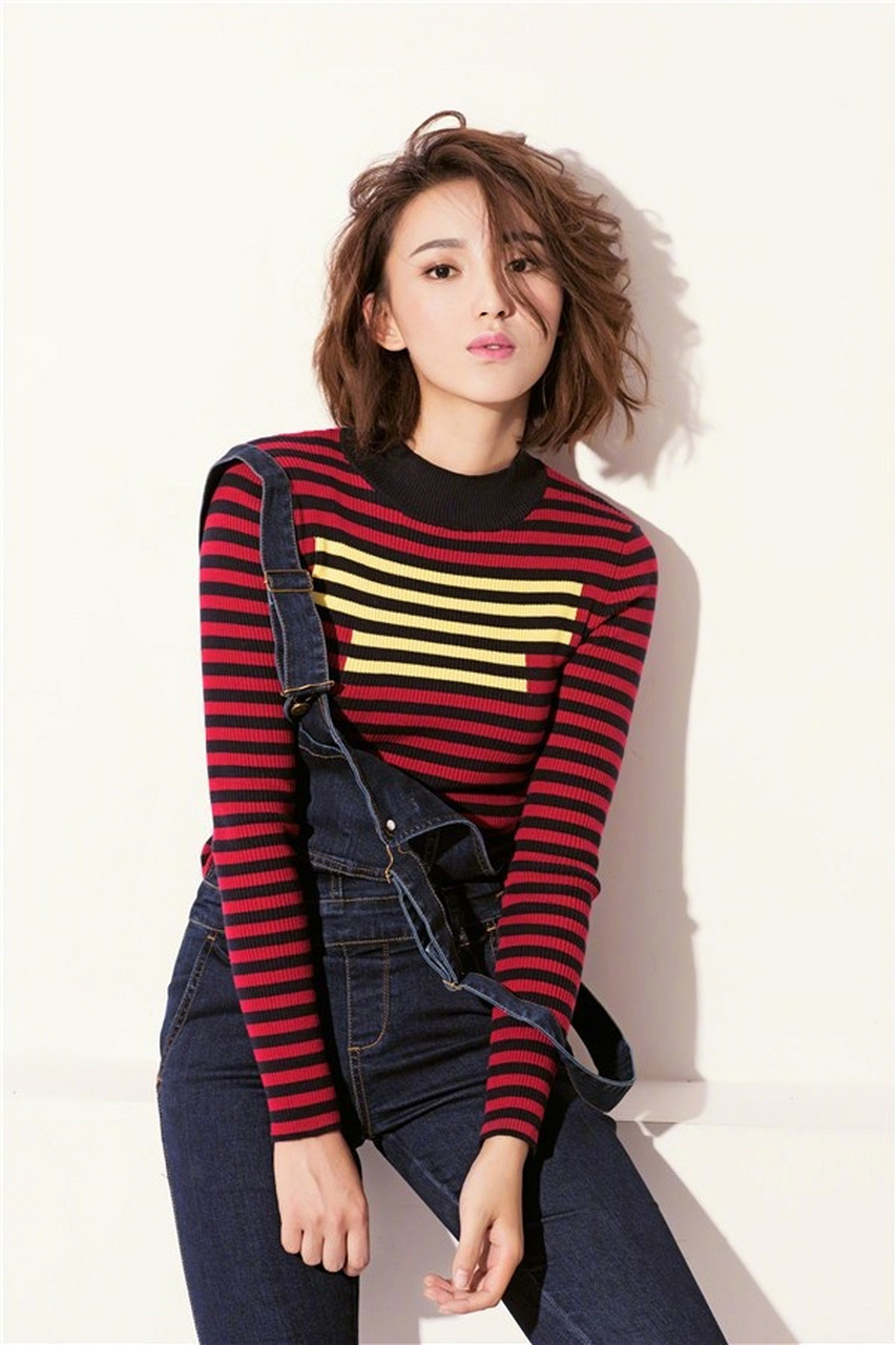 艾晓琪写真娇俏可人帅萌又甜美