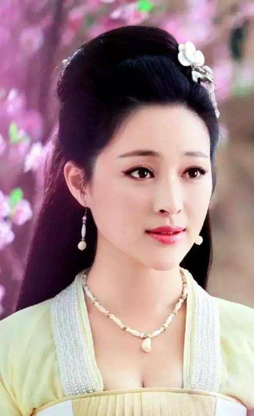 沈璧君与萧十一郎的不寻常情感产生