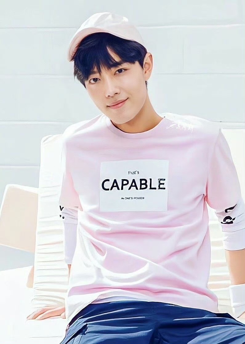 180613美邦官图,兔毛好吸睛!这是我们能看的吗?