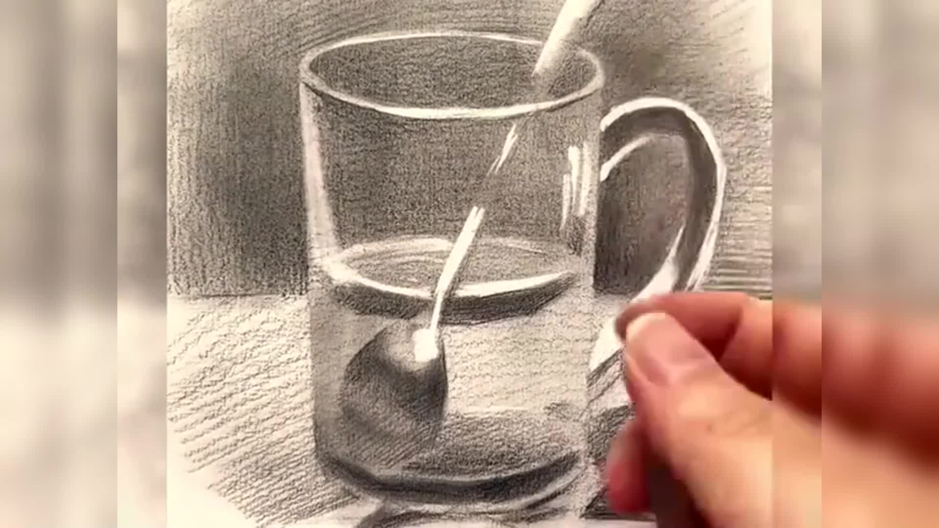 如何画一杯水绘图