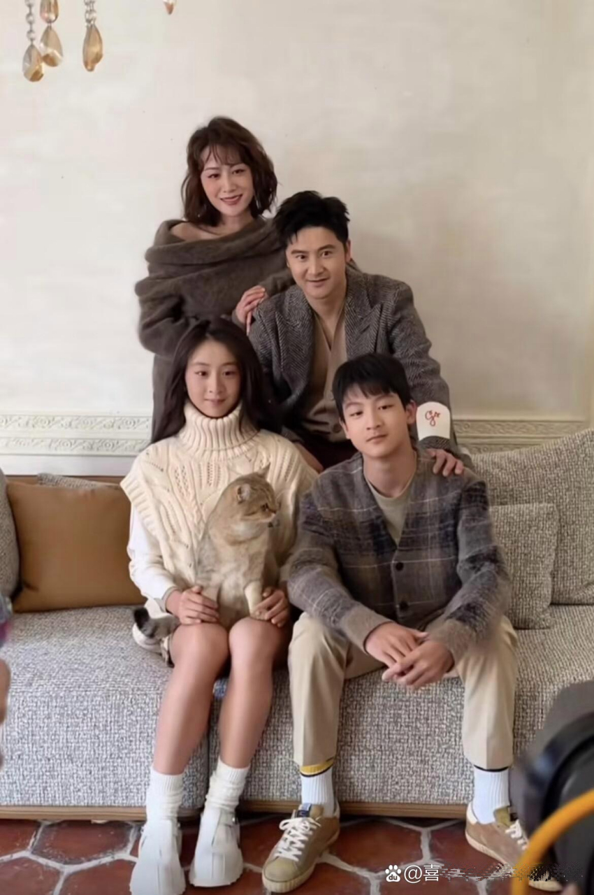 田亮女儿,儿子长大了,太漂亮了.