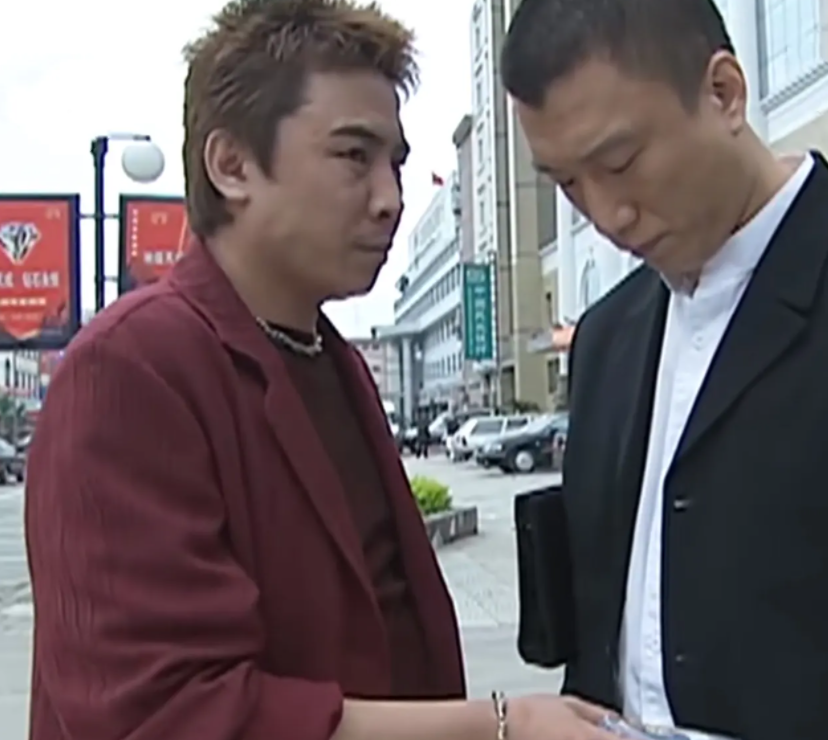 白红标(饰演 韩跃平)