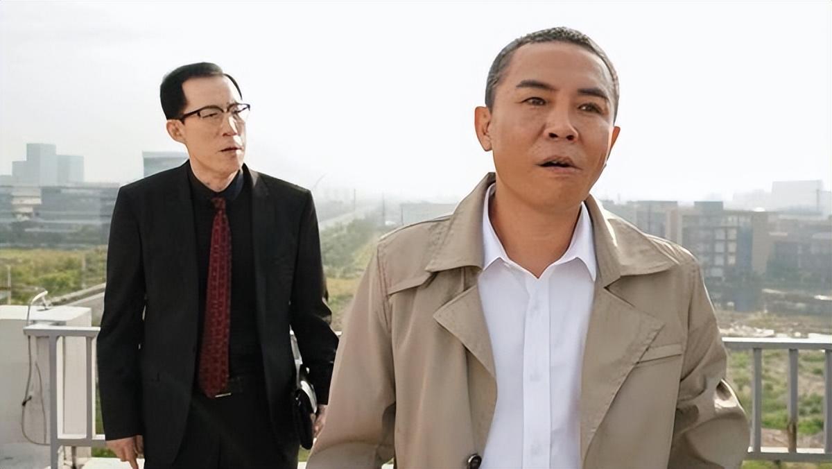 白红标(饰演 韩跃平)