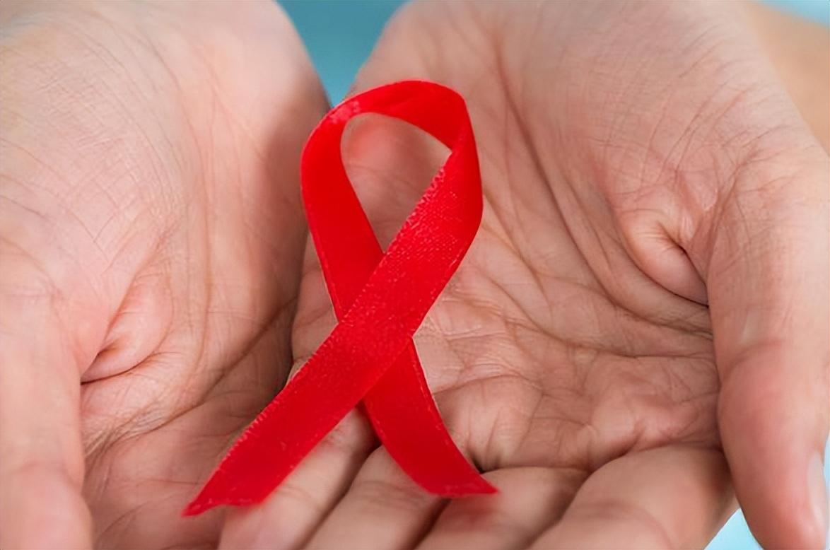 2005年,被黑人男友传染艾滋病的陕西女孩朱力亚,远比