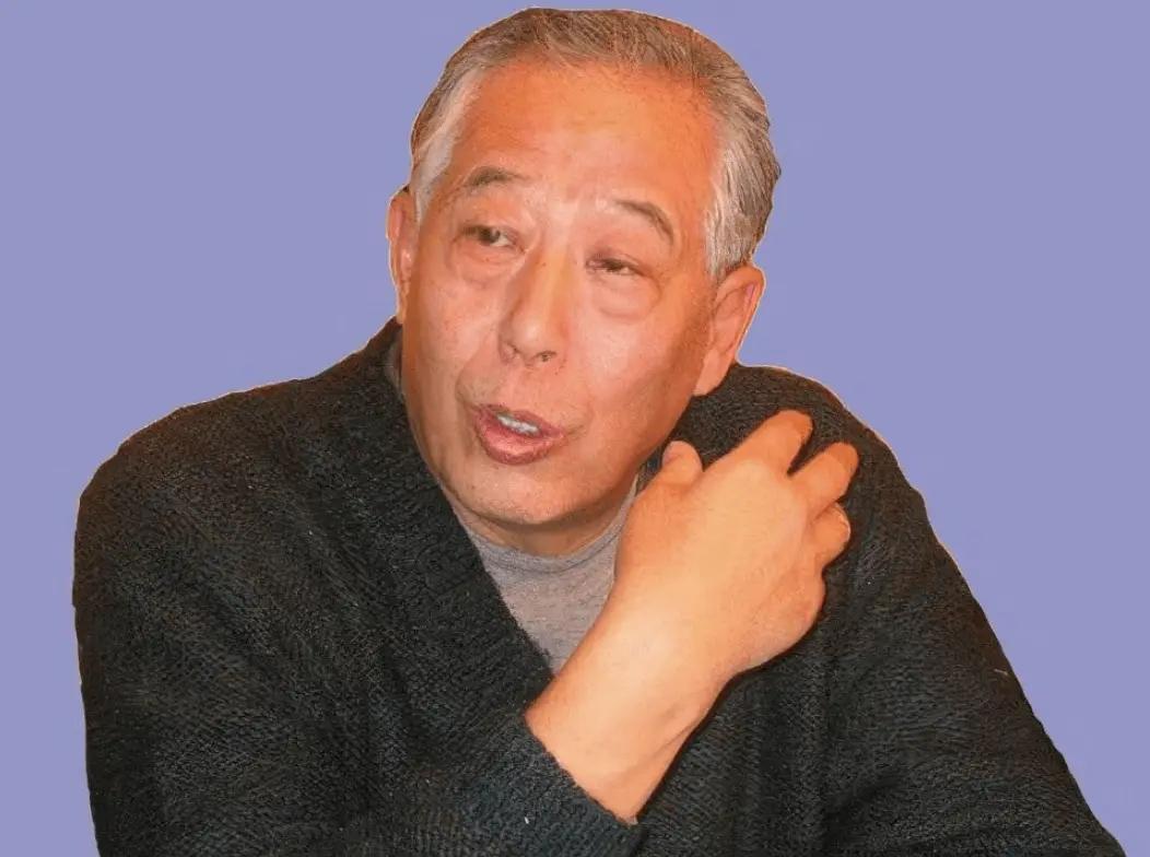 文兴宇:一生嗜烟如命,7字遗言感动世人,遗孀至今无法释怀