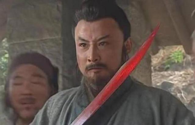 林娘子一再被调戏,林冲为何还有闲心买宝刀?你看他事后说了句啥