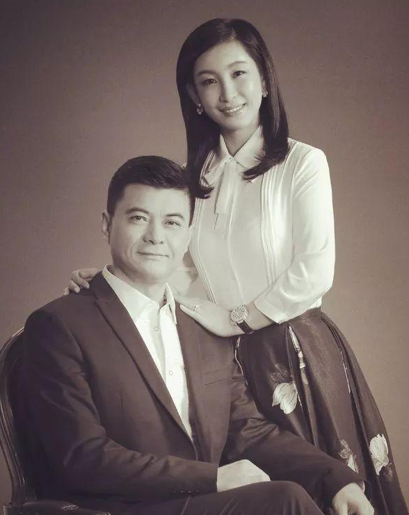 回顾秦海璐:被相恋4年的李厚霖抛弃,36岁嫁二婚王新军苦尽甘来