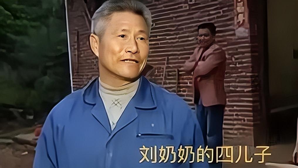 03不可否认,拒绝赡养的大儿媳和将刘奶奶赶出门的三儿媳,她们应该为刘