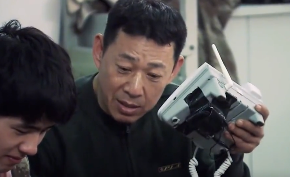 回顾霍凡:嫁给大12岁二婚张丰毅,29年未生子女,却被丈夫宠成宝