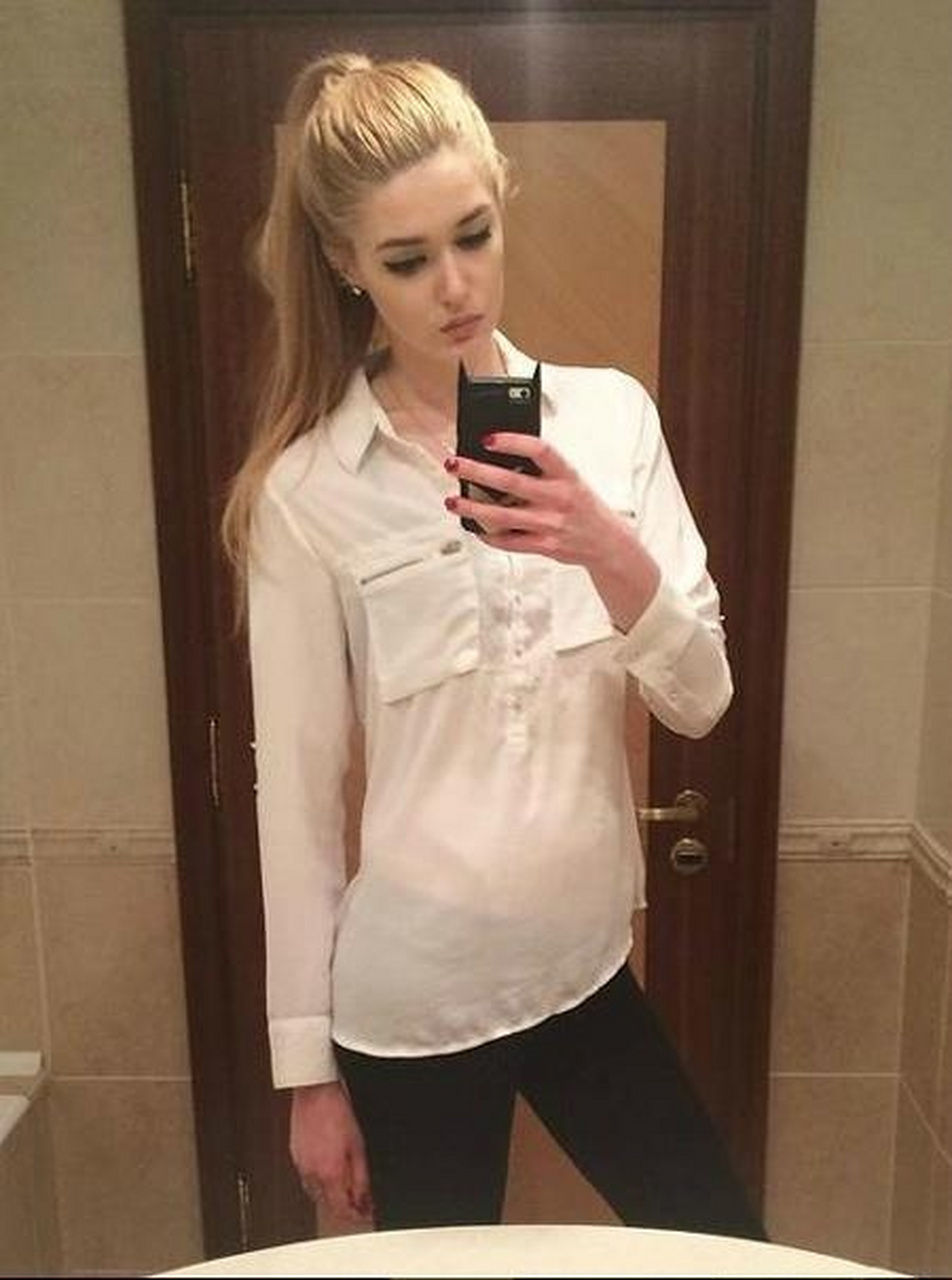 俄罗斯95后排球女神alisamanyonok酷似芭比娃娃