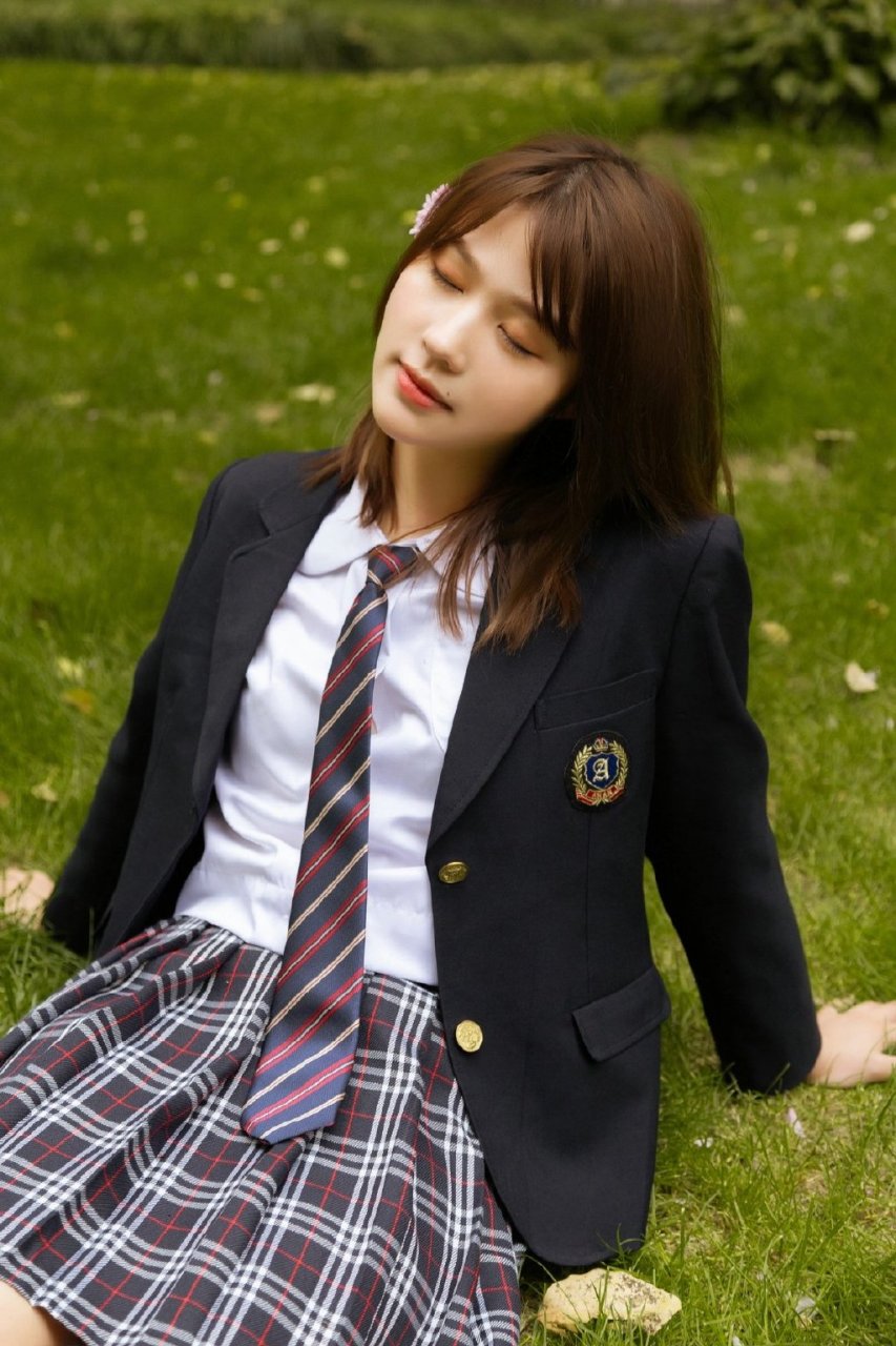 校服女生樱花之恋