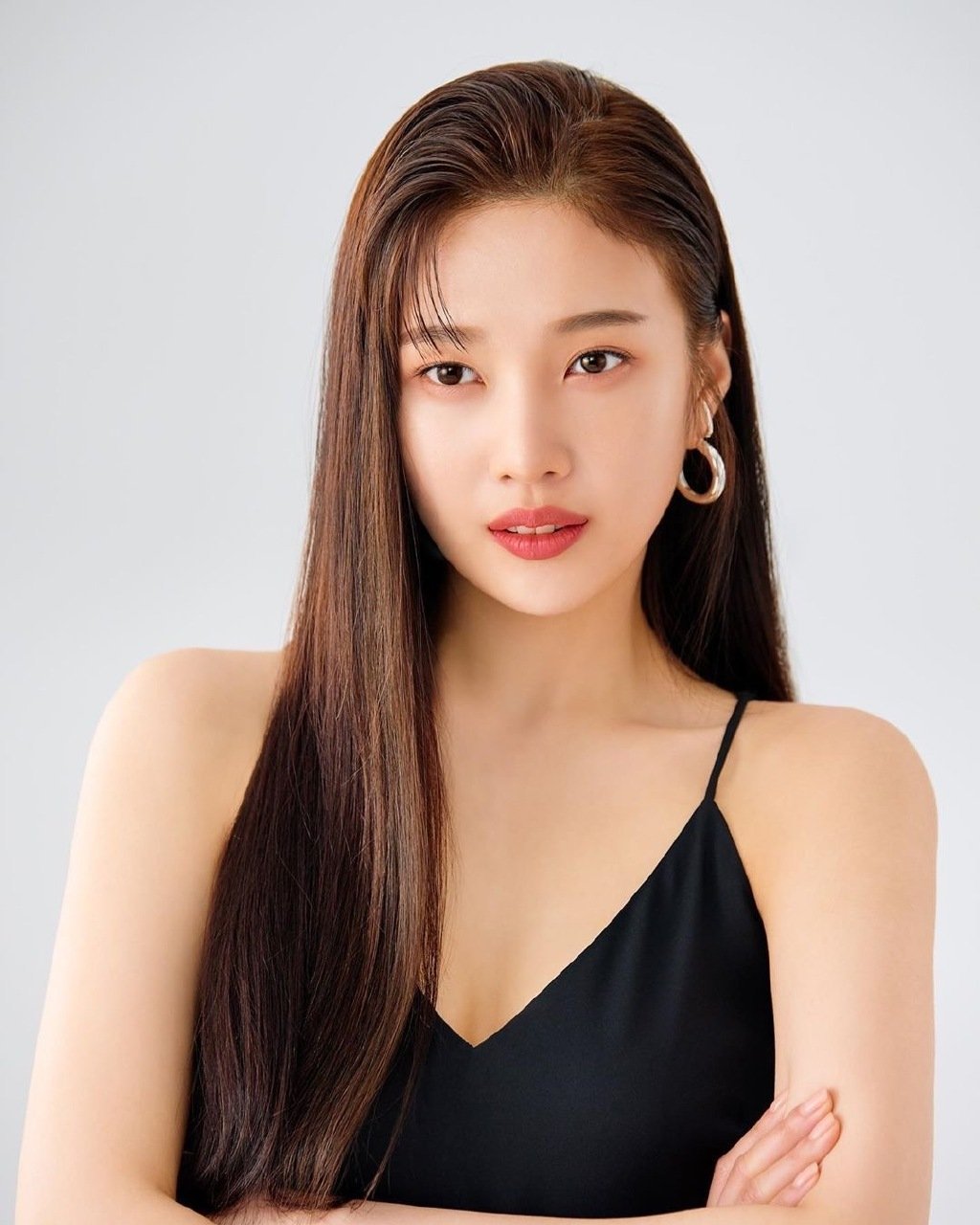 朴秀荣ins更新,很淑女的joy