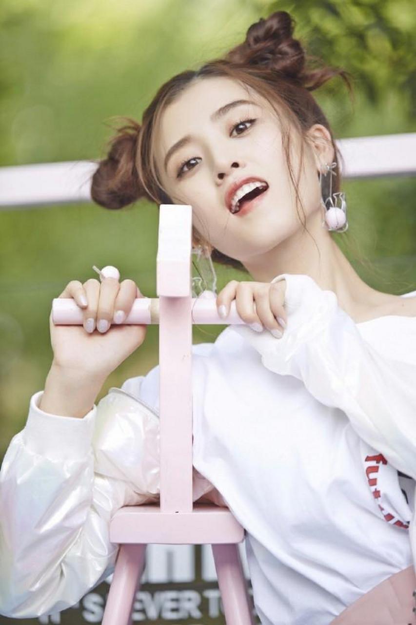 李若嘉夏日清凉俏皮图集