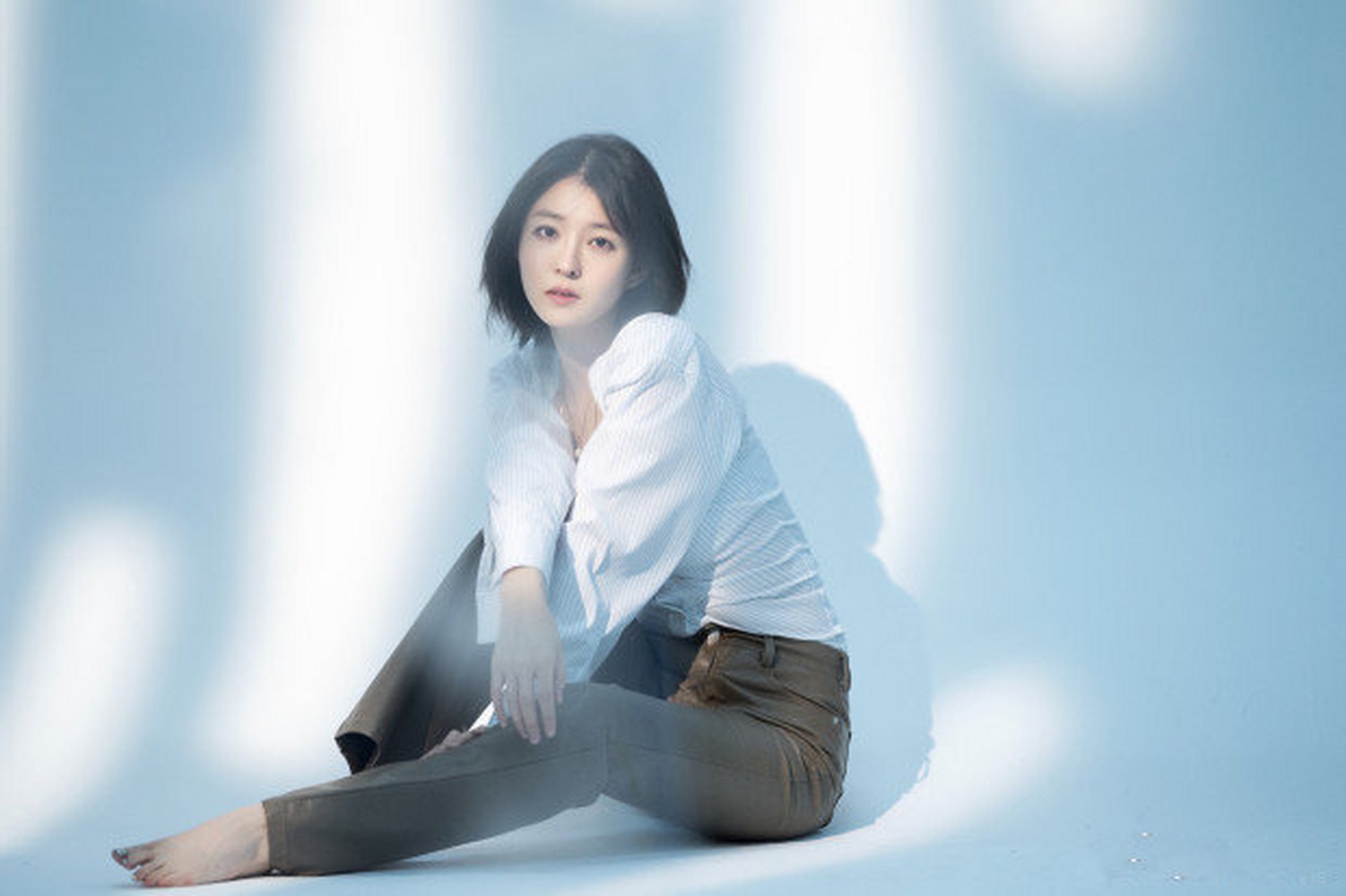 王佳宇,戏外的造型清新自然,文艺范儿十足