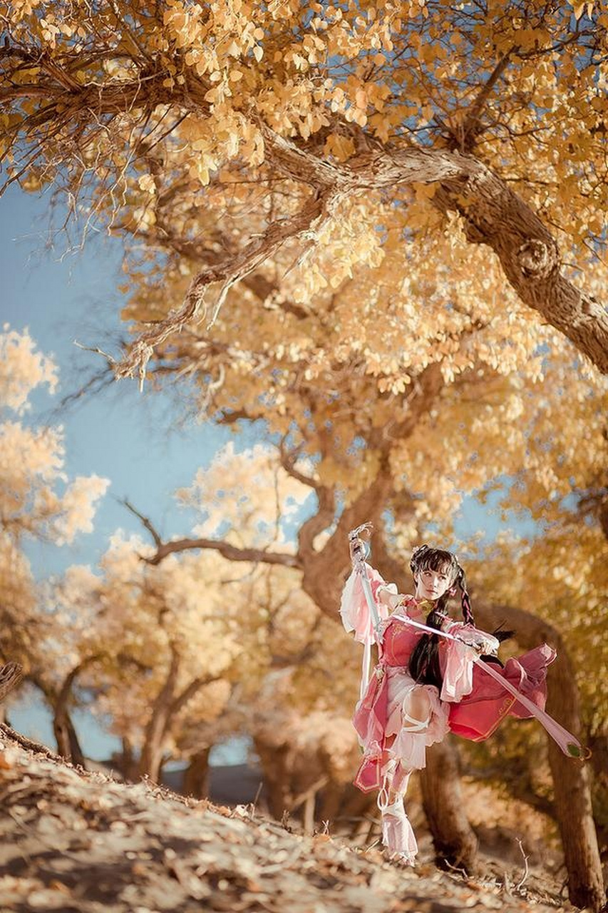 《剑网三》儒风七秀cos大赏帅气萝莉很动人