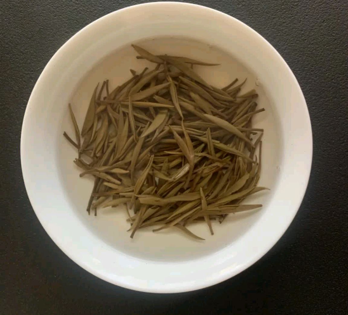 白毫银针:白茶之巅,品味自然的清韵