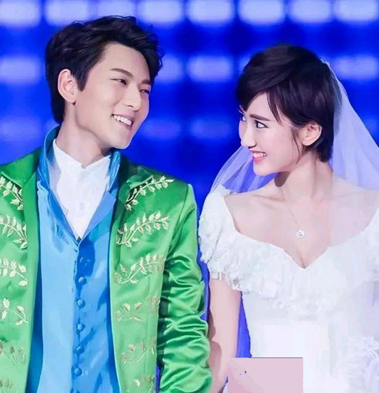 毛晓彤的前男友陈翔直播带货