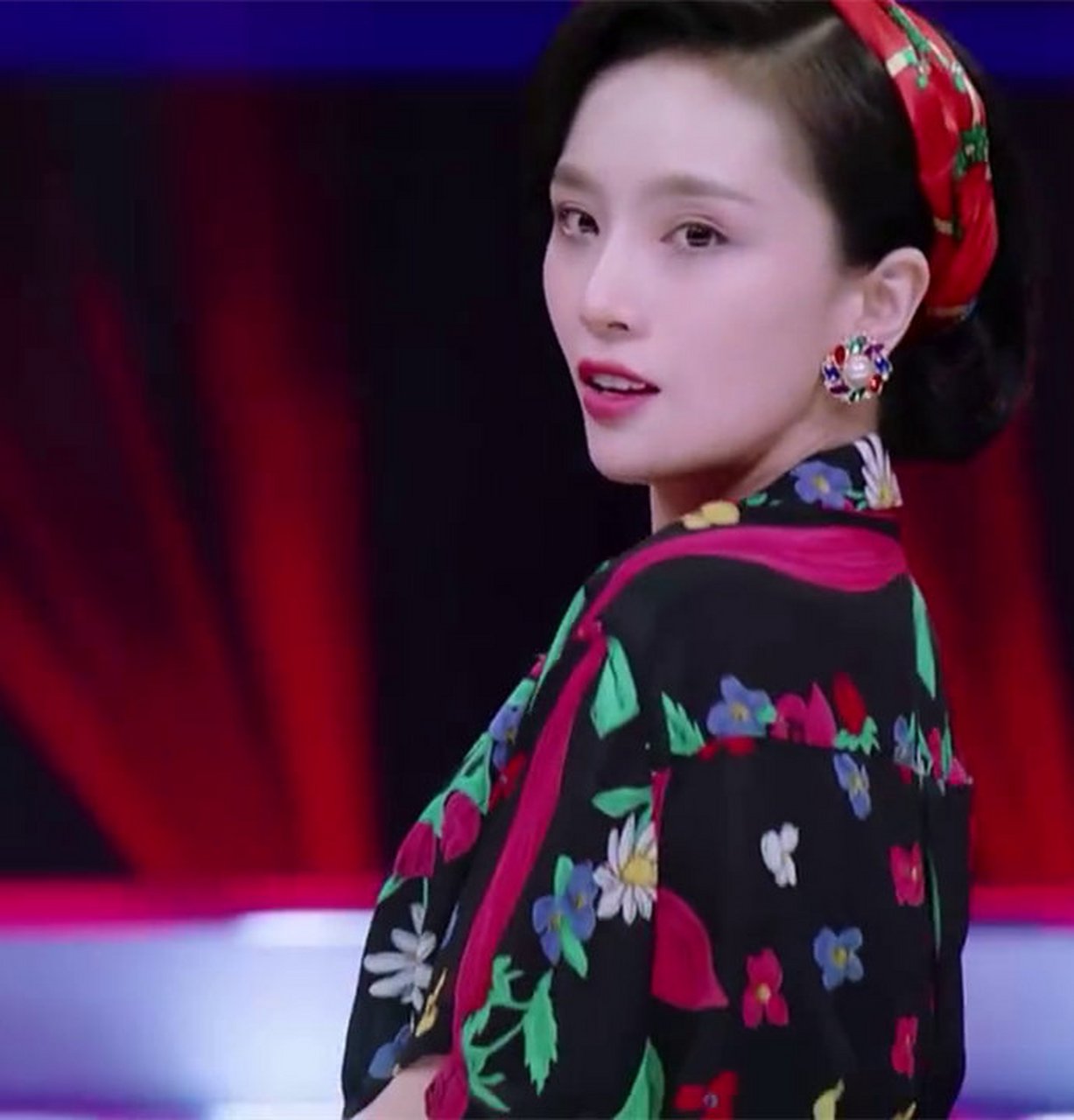 李予溪(李媛希)10年沉淀,《这样唱好美》献唱《舞动的心》造型美照