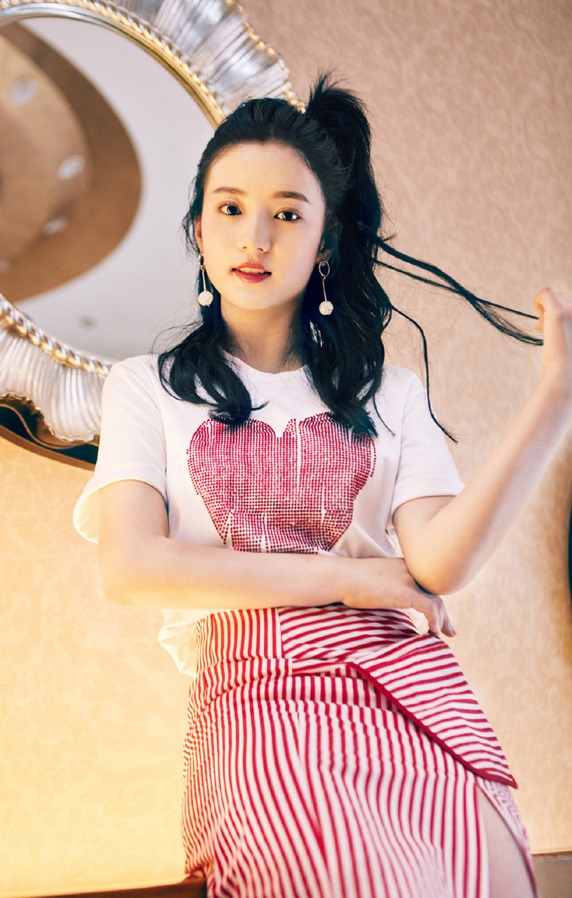 张雅钦95后女生青春无限