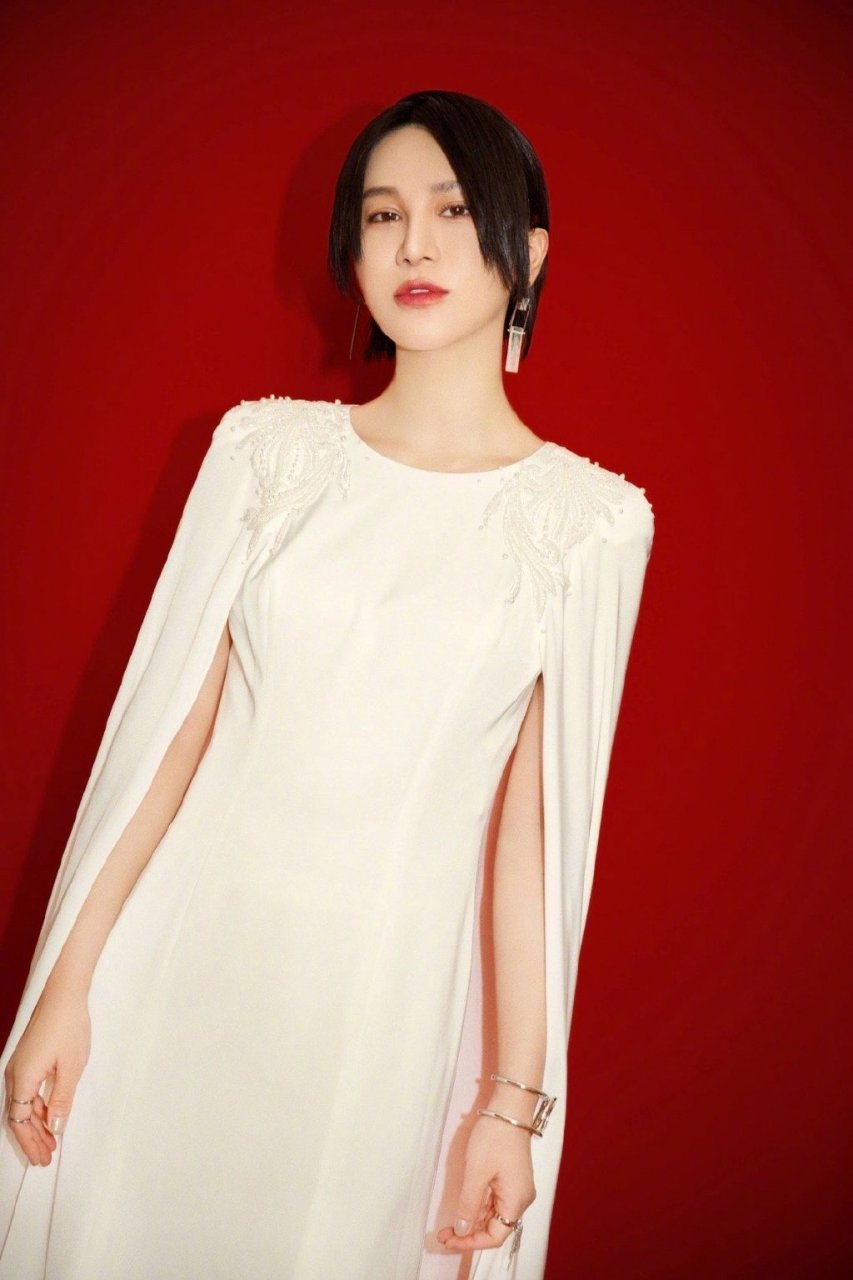 尚雯婕1222生日快乐