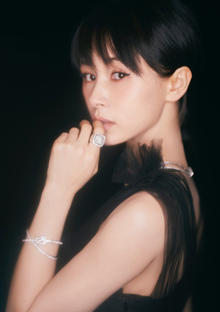 高雅脱俗之美——王子文