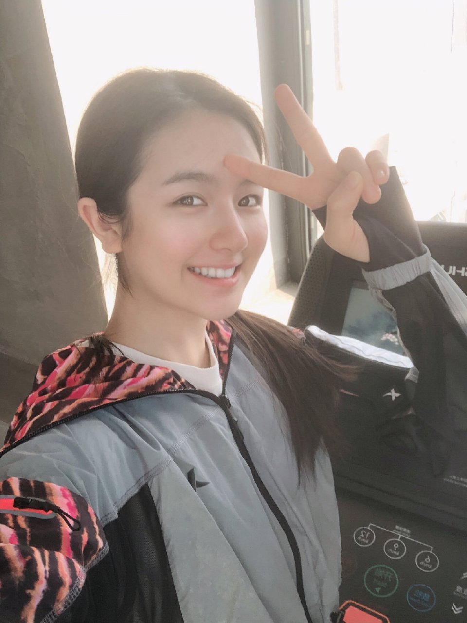 李兰迪同学的健身营业照