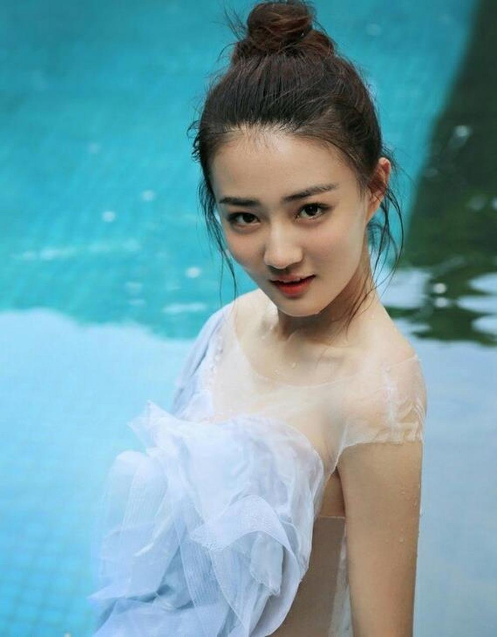 徐璐:绝世惊艳,美的都可以做壁纸了!