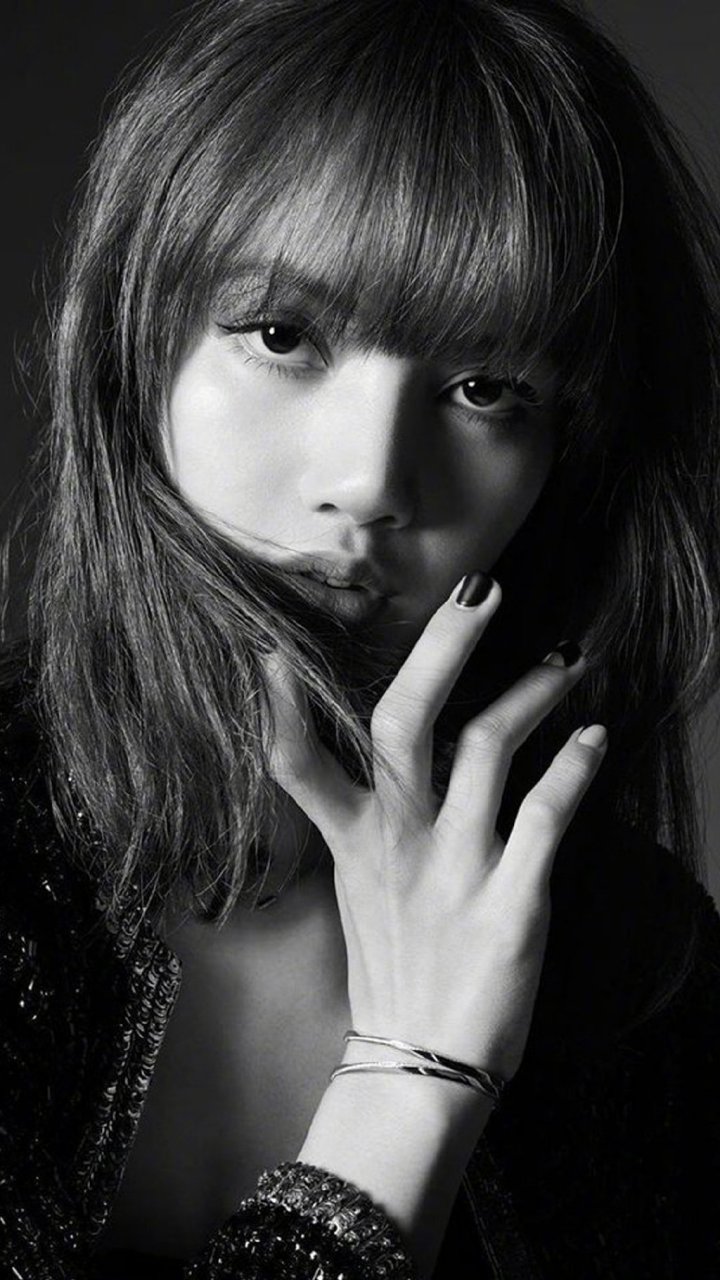 lisa美飒性感写真手机壁纸