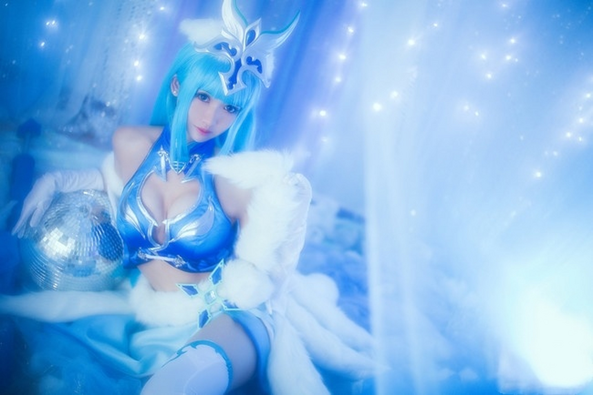 绝美cos:《王者荣耀》王昭君,六月飞雪