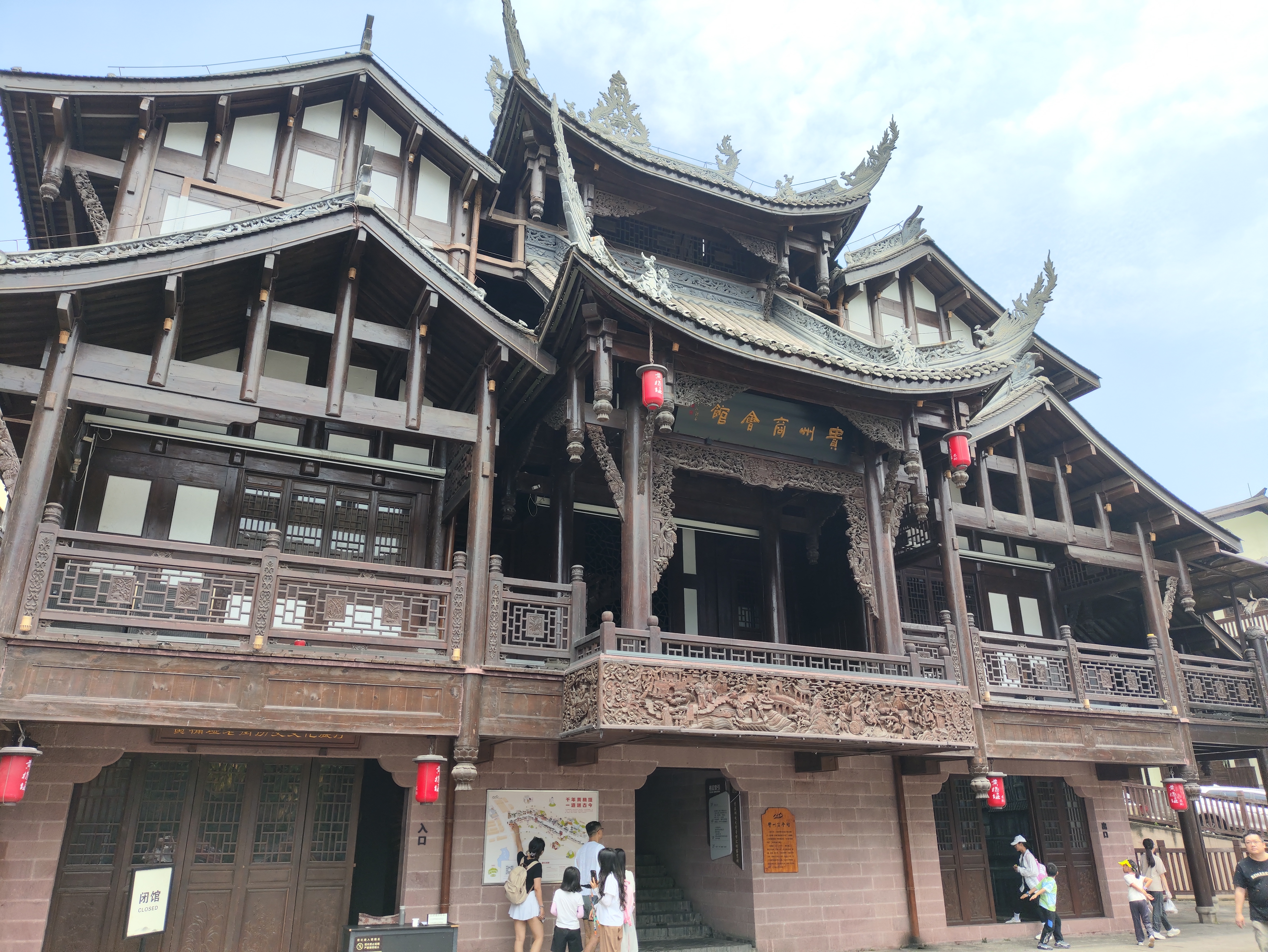 重庆旅游必去景点:重庆citywalk-黄桷垭一日游攻略  重庆除了洪崖洞