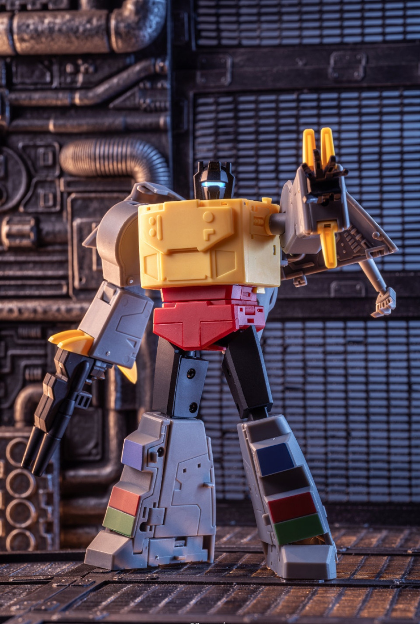 模型欣赏:ms-toys 魔方 机器恐龙 钢索,他是第一批制造出来的机器恐龙