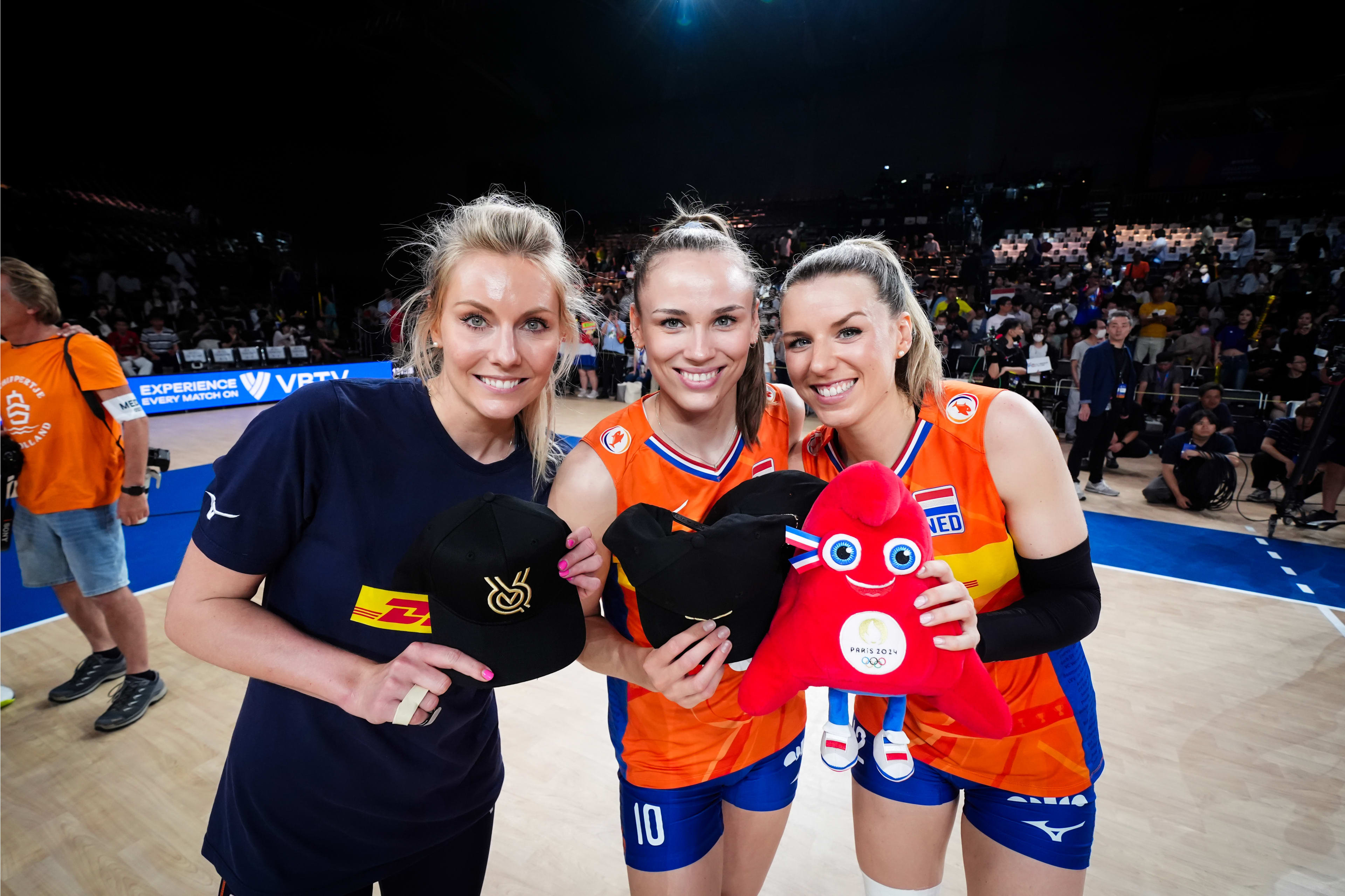 6月16日,荷兰女排正式确认拿到巴黎奥运会最后一张门票!