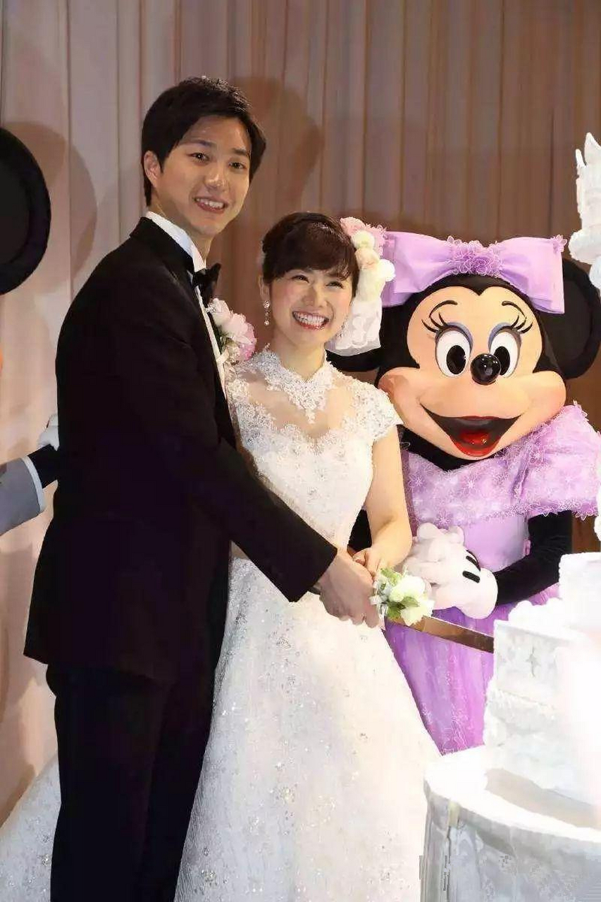 福原爱和江宏杰自从闹出婚变的消息后,江宏杰就一直落于下风.