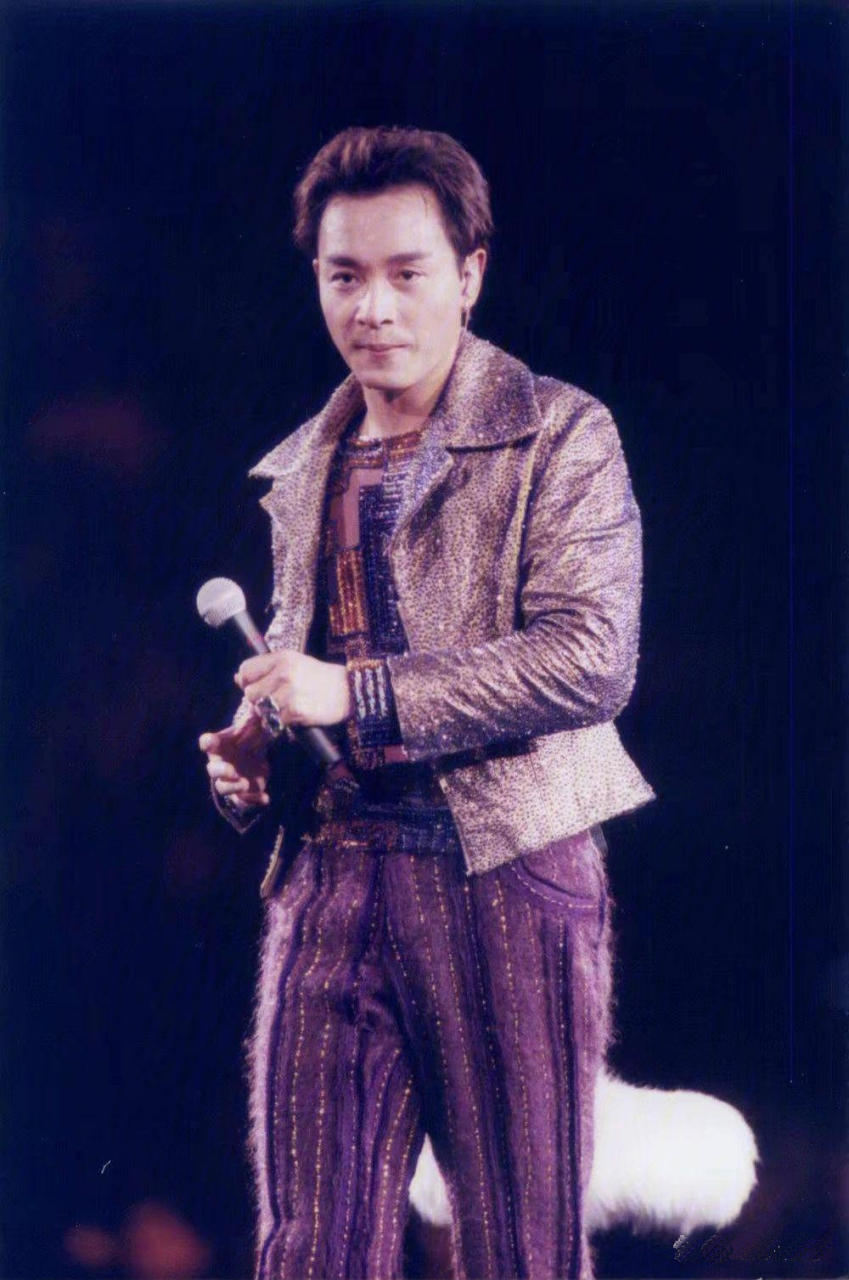 张国荣演唱会经典图集