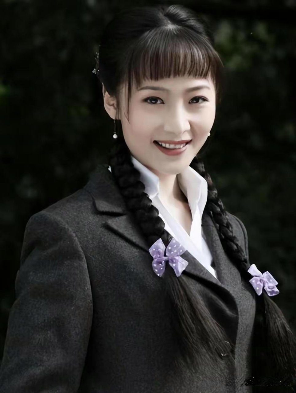 演员曲珊珊嫁给落魄的黄海波