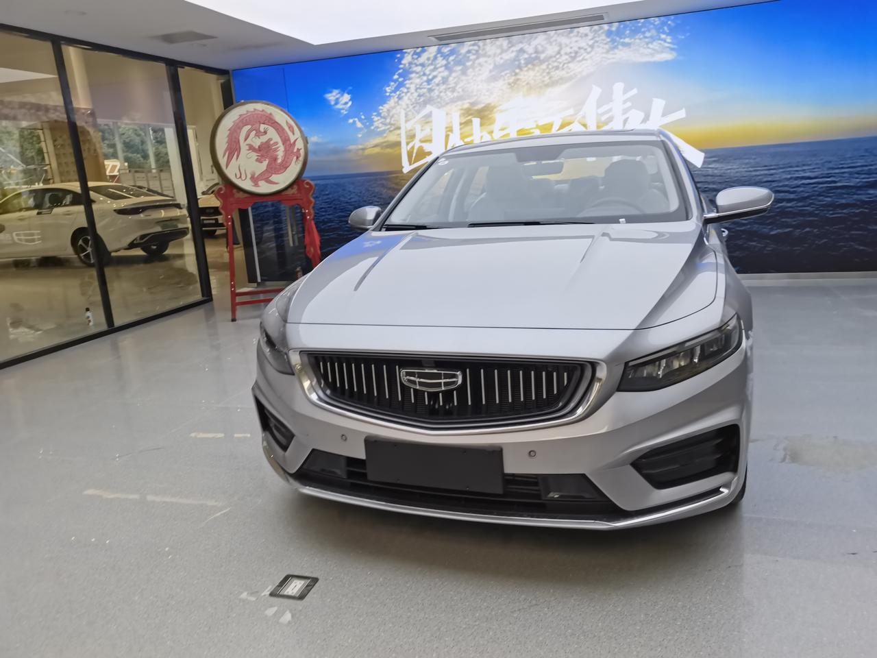 吉利星瑞2.0td版惊爆眼球!银色车标 动力飙升,性能升级引热议