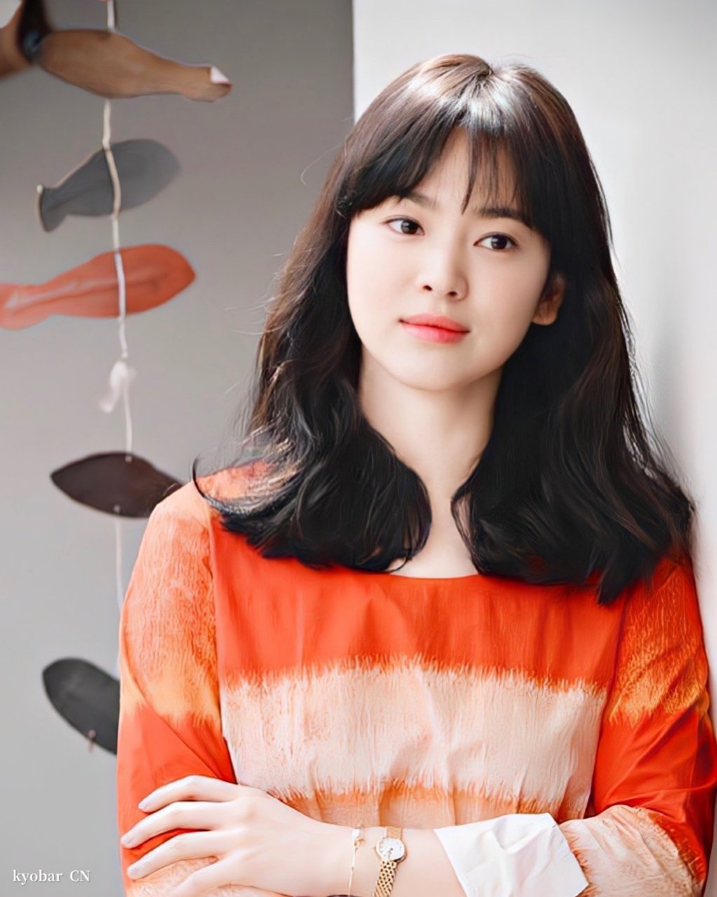 宋慧乔的微笑,如同春天的花朵,绽放出无限的美丽.