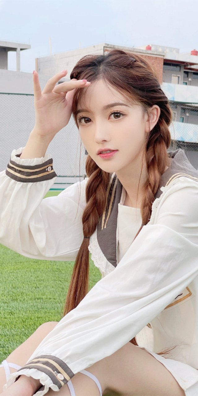 双马尾小姐姐,青春靓丽,元气满满.