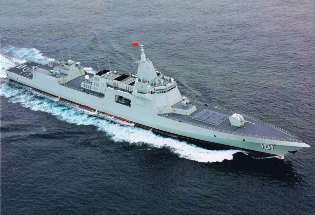 当然中国海军派出的战舰肯定不止三艘,但是对于美国威