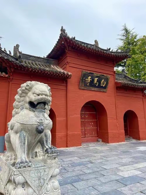 白马寺所求皆所愿所愿皆所得白马寺号称"天下第一寺"白马寺位于河南省